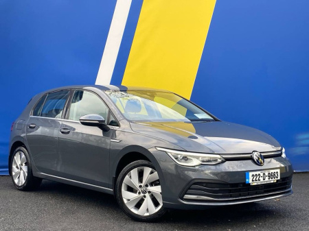 2022 Volkswagen Golf STYLE 1.5 TSI // SAT NAV // REVERSE CAMERA // 17