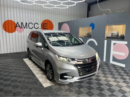 2019 Honda Odyssey 2019 HONDA ODYSSEY 7 SEATER AUTOMATIC ABSOLUTE 2.0 SELF-CHARGING HYBRID / 71K KMS / CRUISE CONTROL, REVERSE CAMERA & MORE