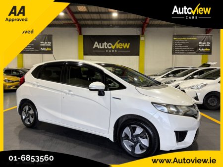 2015 Honda Fit / Jazz 1.5 Self Charging Hybrid / AA Approved / Finance Available / SIMI Dealer