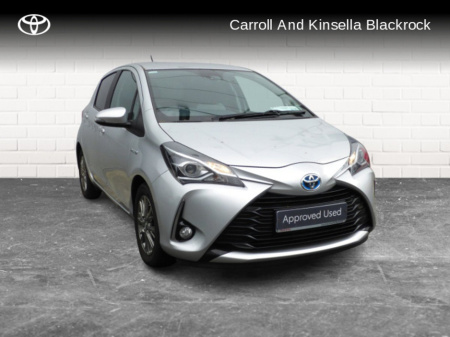 2019 Toyota Yaris Hybrid Luna