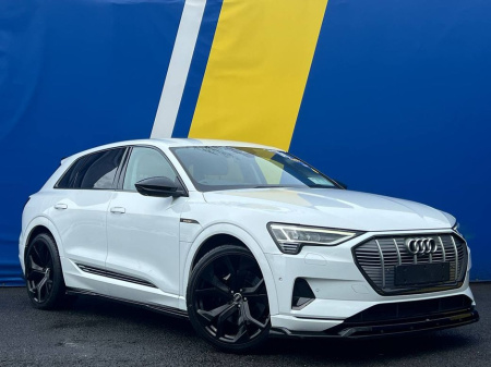 2021 Audi e-tron 50 QUATTRO // BANG & OLUFSEN // PAINT MATCHED EXTERIOR & RS-PERFORMANCE KIT // NEW 22