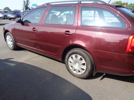 2012 Skoda Octavia Comb Ambi 1.6 CR 105HP 4DR