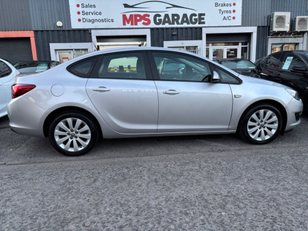 2013 Opel Astra 1.4 100PS SC €7,550