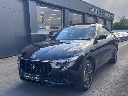 2017 Maserati Levante 3.0 V6 S AWD 430BHP // LOW KMS // PANORAMIC SUNROOF