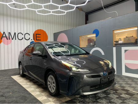 2019 Toyota Prius 1.8 HYBRID / 76k KMs / Reverse Camera, Cruise Control & More