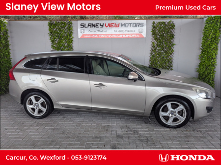 2013 Volvo V60 1.6 T4 DBA-FB4164T