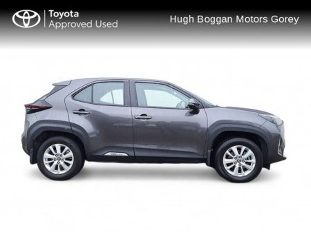 2025 Toyota Yaris Cross YARIS CROSS LUNA €30,449