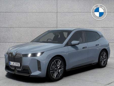 2025 BMW iX xDrive45 M Sport €105,393