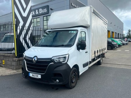2022 Renault Master Master FWD 145 - Luton Curtainside and t'lift