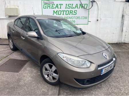 2011 Renault Fluence 1.5 DCI 90 DYNAMIQUE 4 4DR