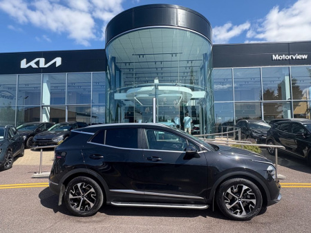 2025 Kia Sportage reserved cod 1.6D K3 SIDE STEPS , Privacy Glass, Heated Front Seats, Electric Seats Electric Windows, Reversing Camera, Widescreen Display, 7 year war €43,900
