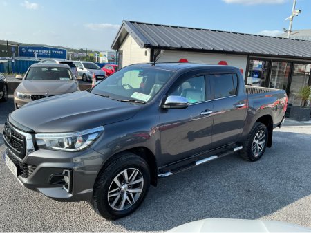 2019 Toyota Hilux 2.4 D-4D INVINCIBLE X D/C 4DR A 2.4D4D INVITE 148BHP