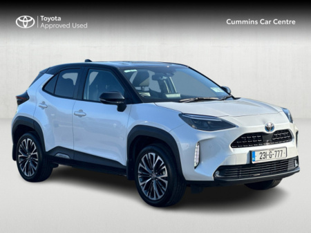 2023 Toyota Yaris Cross Low Milage SOL YARIS CROSS SOL