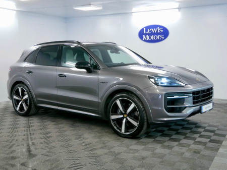 2024 Porsche Cayenne 3.0 E-Hybrid PHEV Auto €118,950