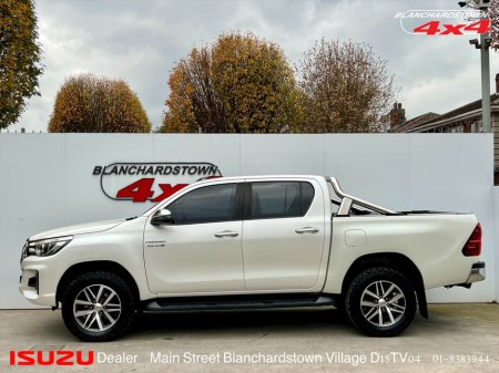 2022 Toyota Hilux SR5 AUTOMATIC DOUBLE CAB 2.8 VATQ €47,900