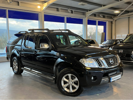 2015 Nissan Navara TEKNA DCI 2.5 190 bhp