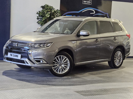 2018 Mitsubishi Outlander 2.4L Plug-in EV Instyle 5 seat