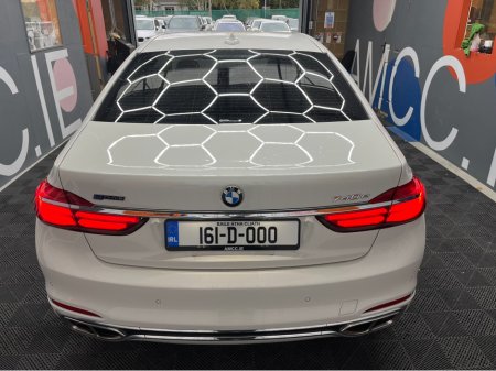 2016 BMW 7 Series €25950! 2016 BMW 7 SERIES 740E 2.0L HYBRID / 53K KMS / ADAPTIVE CRUISE CONTROL, HEATED & COOLED SEATS, 360 CAMERA & MORE €25,950