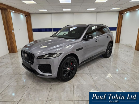2023 Jaguar F-Pace R DYNAMIC BLACK ED // SLIDING SUNROOF €59,950