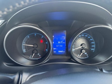 2017 Toyota Auris 1.4 D-4D LUNA 4DR   FINANCE   ARRANGED €13,750