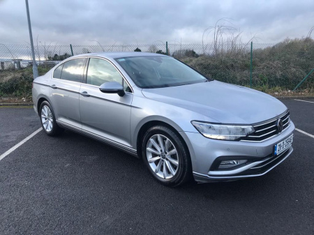 2021 Volkswagen Passat 