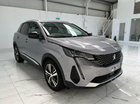2022 Peugeot 3008  €25,995
