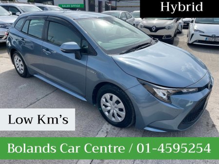 2020 Toyota Corolla (Low Km's) HYBRID 1.8 AUTOMATIC 5DR TOURING MODEL  www.bolandscarcentre.ie