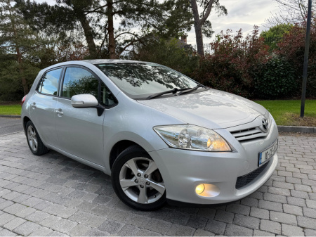 2010 Toyota Auris MC 1.4 D-4D LUNA M 5DR AUTO €7,950