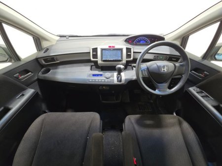 2016 Honda Freed 7 SEATER 1.5 G Auto, Reversing camera €13,995