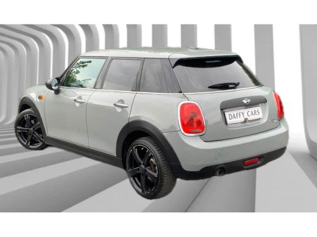 2016 MINI Hatch 1.5 D 5DR ONE €9,960