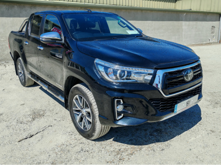 2019 Toyota Hilux INVINCIB X D-4D 4WD €28,800