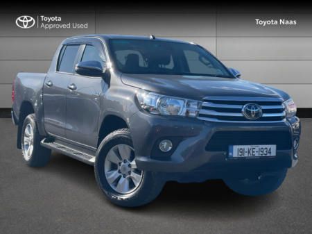 2019 Toyota Hilux HILUX DOUBLE CAB SR5 €27,981