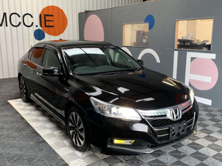 2014 Honda Accord Honda Accord Hybrid Automatic 2.0 LX / Cruise Control / Reverse Camera / Honda Accord Automatic €14,950