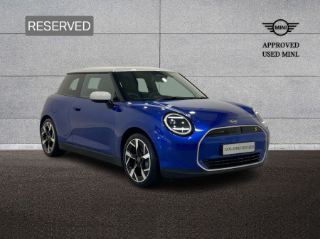 2024 MINI Hatch Cooper SE €30,950