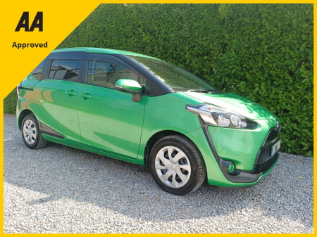 2016 Toyota Sienta 1.5 PETROL 7 SEATER NOT HYBRID FULLY SERVICED 2 YEARS NCT 1 YEAR ROAD TAX ONLY 41,491km PRIVACY GLASS WIND DEFLECTORS PUSH BUTTON START FACTORY IMMOBILISER XENON HEADLIGHTS €15,895