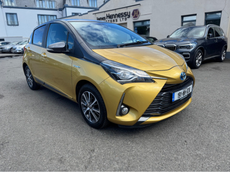 2019 Toyota Yaris HYBRID AUTO