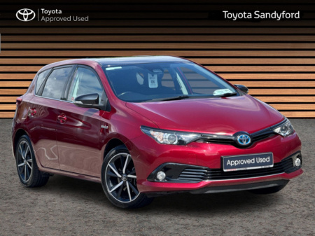 2017 Toyota Auris HYBRID LUNA SPORT // AIR CON // UPGRADED ALLOYS // REVERSING CAMERA // BLUETOOTH // €180 ROAD TAX // DEALER WARRANTY €17,945