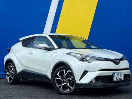2017 Toyota C-HR 1.8 HYBRID AUTO // ADAPTIVE CRUISE CONTROL // PARKING SENSORS FRONT & REAR // NEW 2 YEAR NCT €17,900