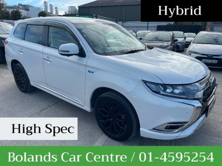 2021 Mitsubishi Outlander (Low Kms) HYBRID 2.4 AUTOMATIC 5DR MODEL  www.bolandscarcentre.ie