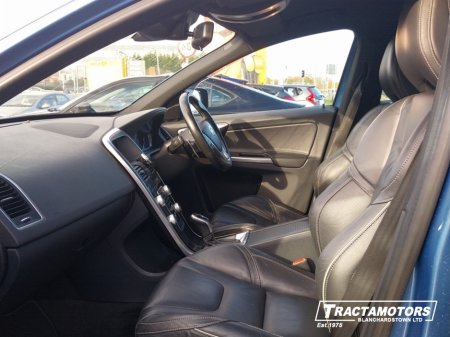 2015 Volvo XC60 2.0 D4 R-DESIGN NAV 181BH 181BHP AUTO €15,999