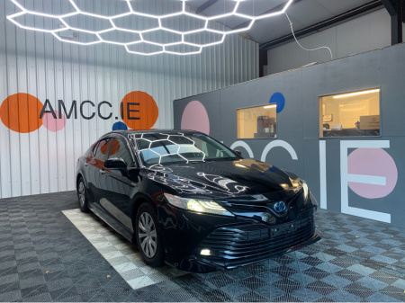 2018 Toyota Camry 2.5 HYBRID / 99k KMs / Cruise Control, Reverse Camera & More
