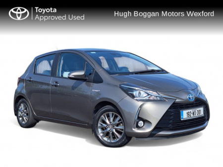 2019 Toyota Yaris HYBRID LUNA 9 YEARS WARRANTY