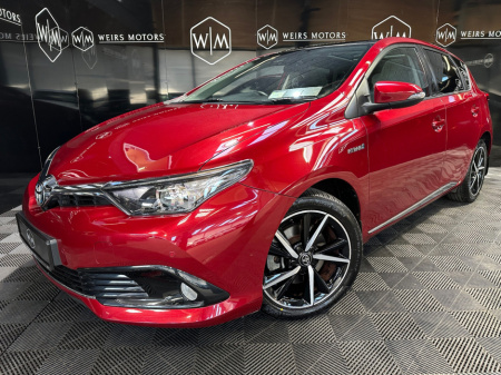 2017 Toyota Auris 1.8 DSGN HYBRID GLASS ROOF CVT 5DR DESIGN