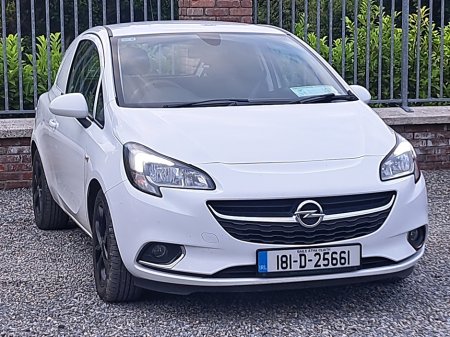 2018 Opel Combo Corsa 3 door Van SXI model with a high spec heated seats and Heated Steering, lovely looking Van 1.3 Diesel