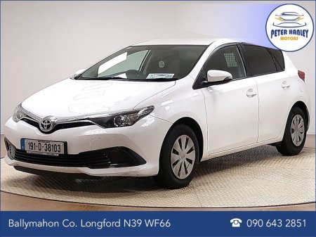 2019 Toyota Auris 1.4 D-4D (90) 5Dr Aura €11,450
