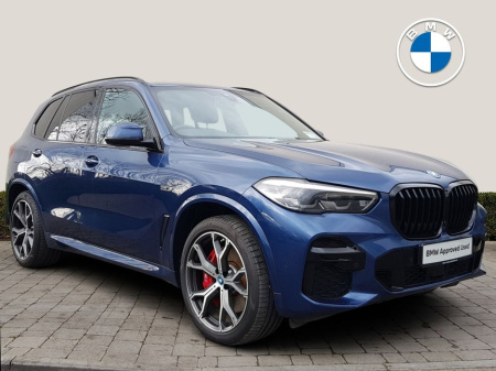 2023 BMW X5 xDrive45e M Sport €79,995