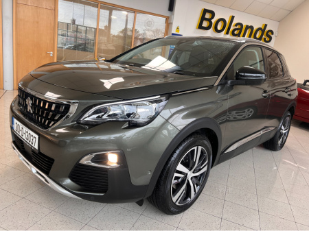2020 Peugeot 3008 Very Low Kms Massive Spec As New Superb Value 2020 Peugeot 3008 Allure www.bolands.ie Est.1955 €23,950