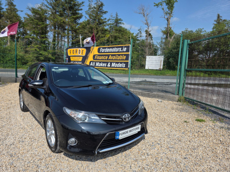 2015 Toyota Auris 1.33 Dual VVT-i 5Dr Terra €9,950