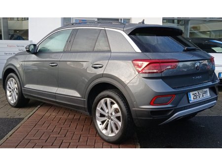 2025 Volkswagen T-Roc EDITION 75 1.0TSI M6F 116HP *REAR VIEW CAMERA, PARK ASSIST €33,495