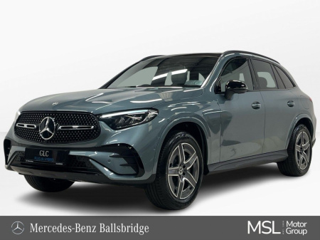 2025 Mercedes-Benz GLC Class GLC 300 e 4 Matic PHEV * Panoramic Sunroof *